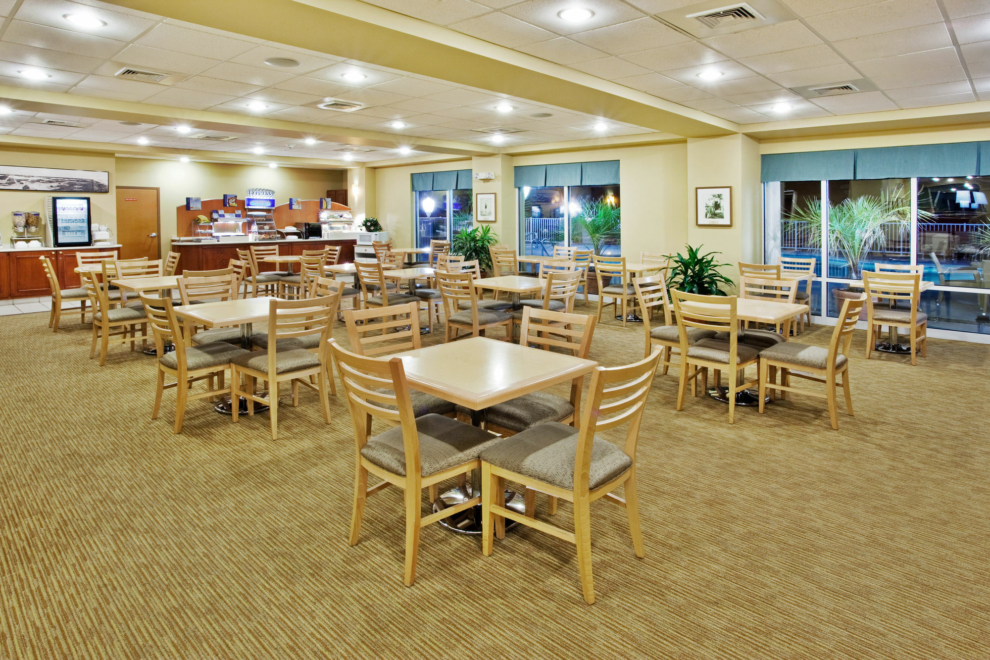 Holiday Inn Express Myrtle Beach-Broadway At The Beach By Ihg Esterno foto