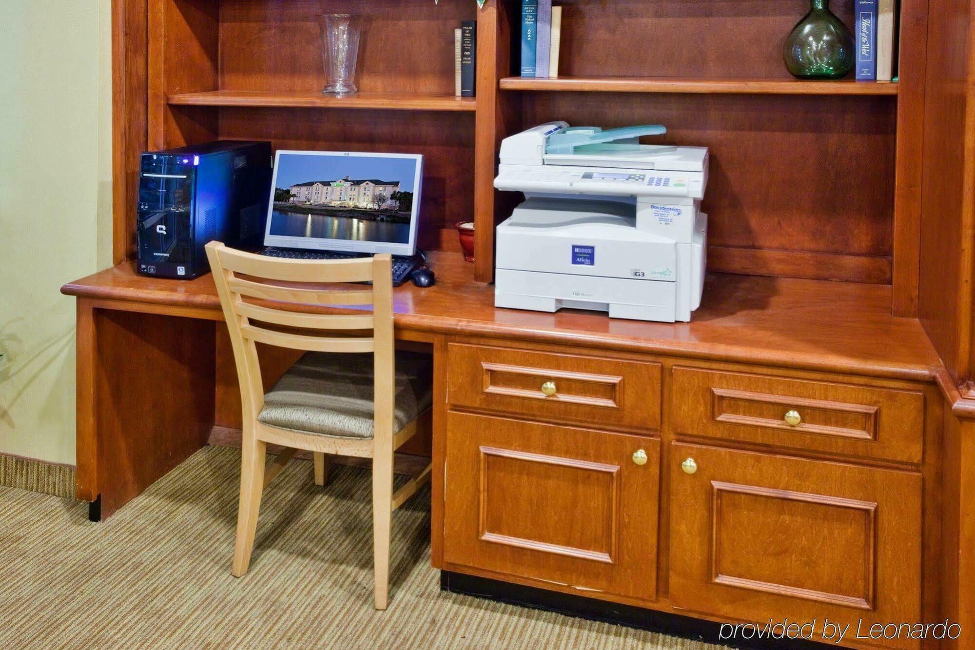 Holiday Inn Express Myrtle Beach-Broadway At The Beach By Ihg Esterno foto